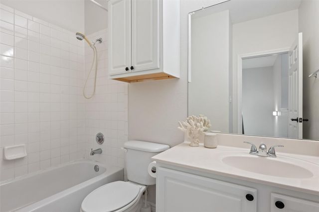 12213 Abbey Glen LN, Austin, TX 78753
