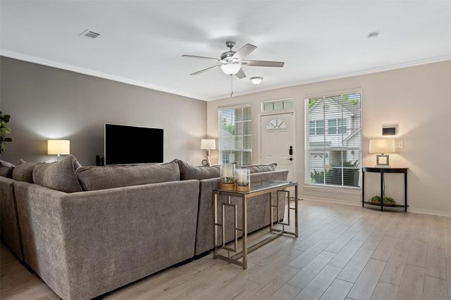 12213 Abbey Glen LN, Austin, TX 78753