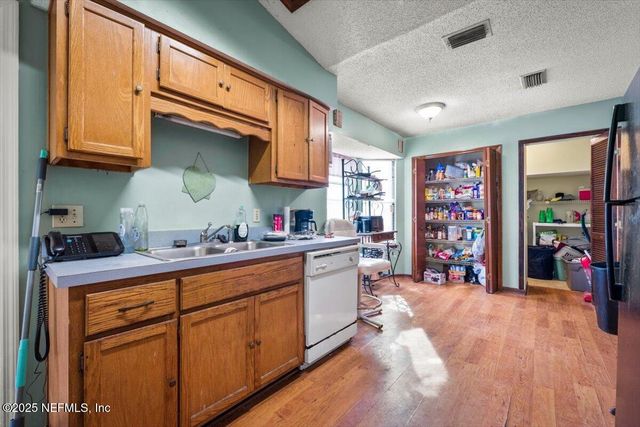 6433 N DIAMOND LEAF Court N, Jacksonville, FL 32244