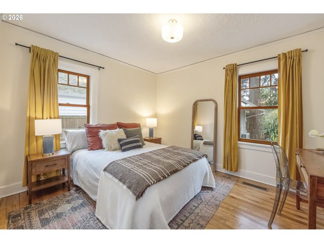 3317 Ne 58TH Ave, Portland, OR 97213