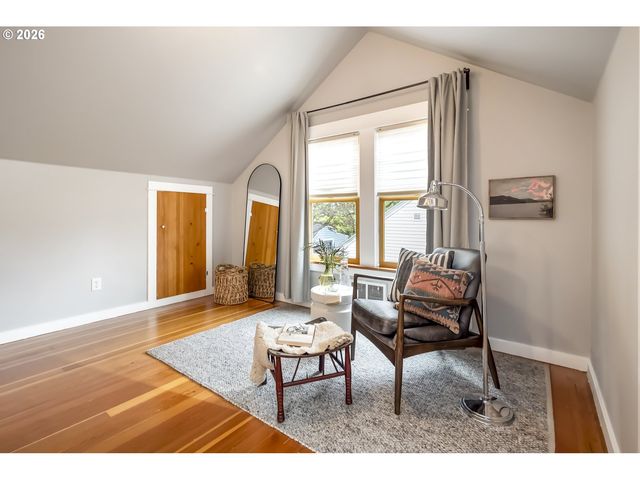 3317 Ne 58TH Ave, Portland, OR 97213