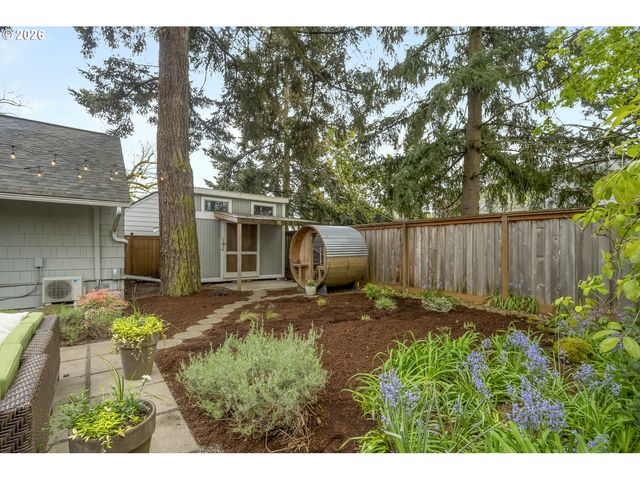 3317 Ne 58TH Ave, Portland, OR 97213