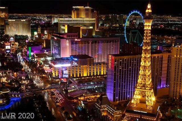 4200 South Valley View Boulevard 2001, Las Vegas, NV 89103