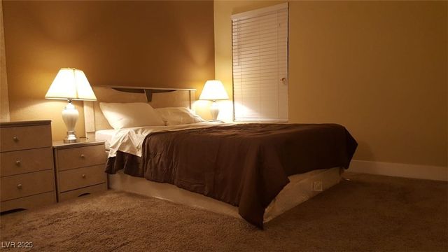 4200 South Valley View Boulevard 2001, Las Vegas, NV 89103