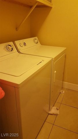 4200 South Valley View Boulevard 2001, Las Vegas, NV 89103