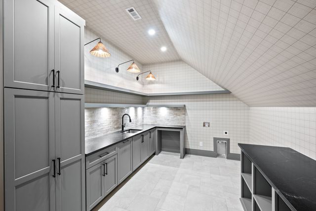 226 Williamsburg Cir, Brentwood, TN 37027