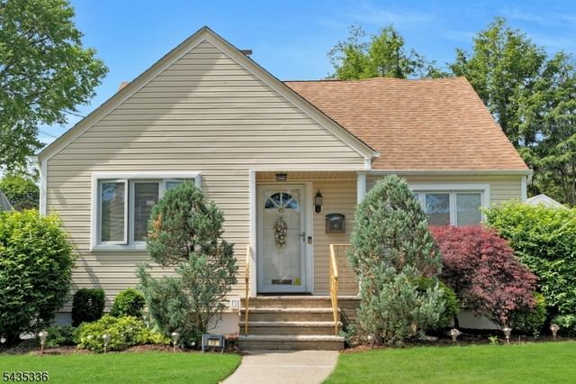 45 W Oldis St, Rochelle Park Twp., NJ 07662