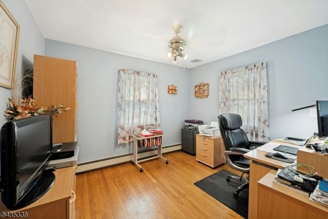 45 W Oldis St, Rochelle Park Twp., NJ 07662