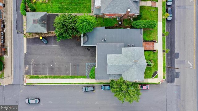 801 W BROAD ST, Bethlehem, PA 18018