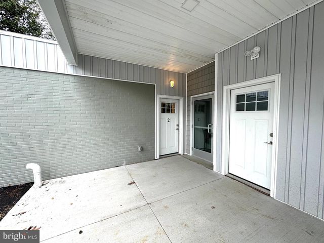 801 W BROAD ST, Bethlehem, PA 18018