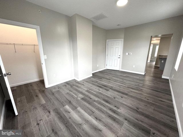 801 W BROAD ST, Bethlehem, PA 18018