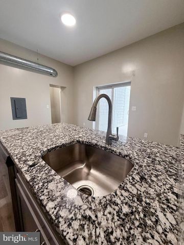 801 W BROAD ST, Bethlehem, PA 18018