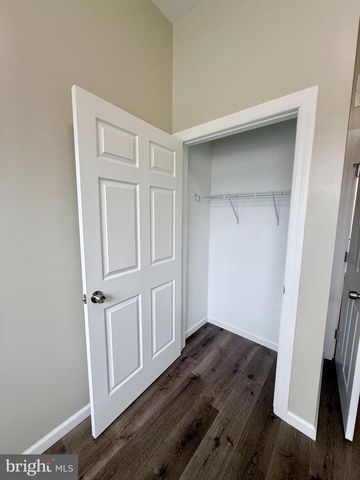 801 W BROAD ST, Bethlehem, PA 18018