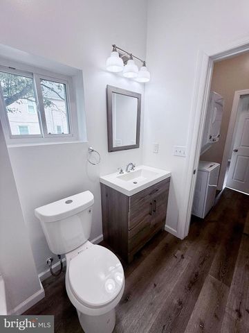 801 W BROAD ST, Bethlehem, PA 18018