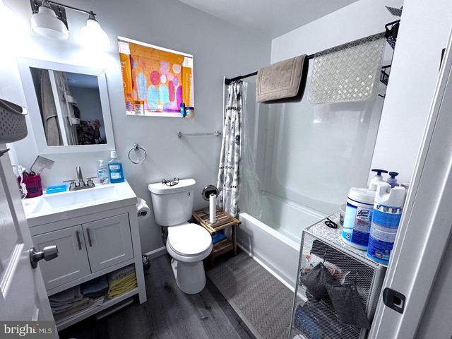 801 W BROAD ST, Bethlehem, PA 18018