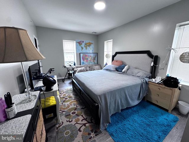 801 W BROAD ST, Bethlehem, PA 18018