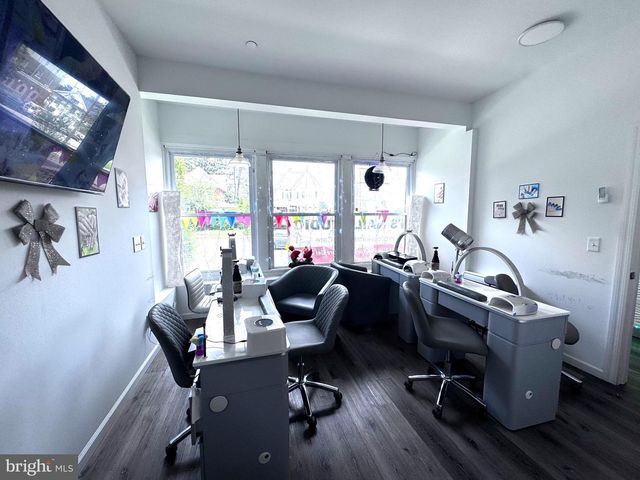 801 W BROAD ST, Bethlehem, PA 18018