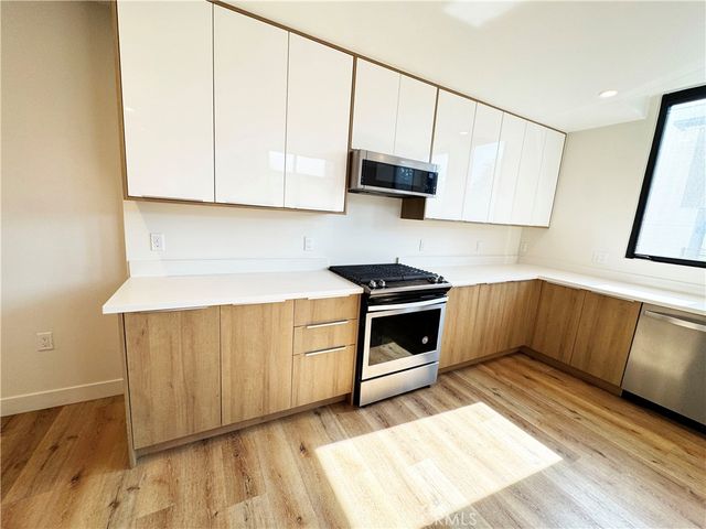 501 N Santa Anita D, Arcadia, CA 91006