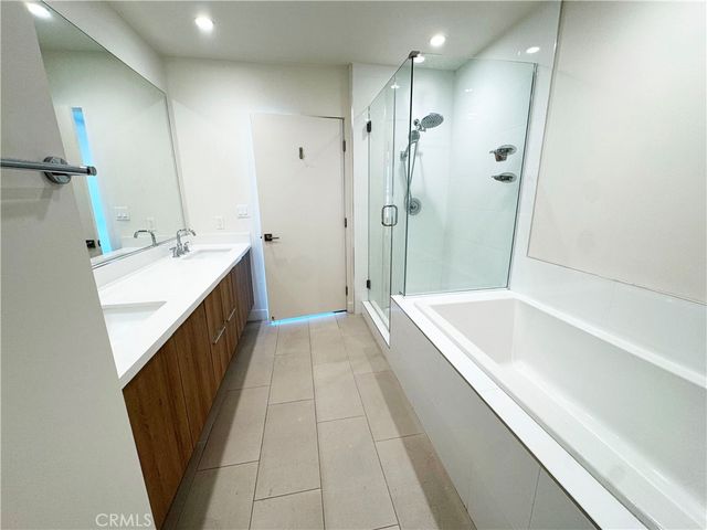 501 N Santa Anita D, Arcadia, CA 91006