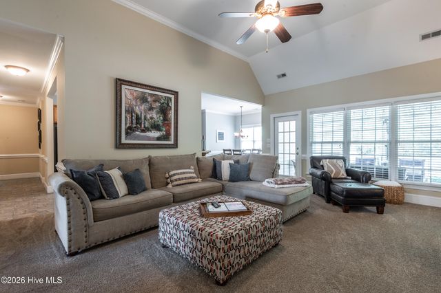 1116 Oak Hill Drive, Greenville, NC 27858