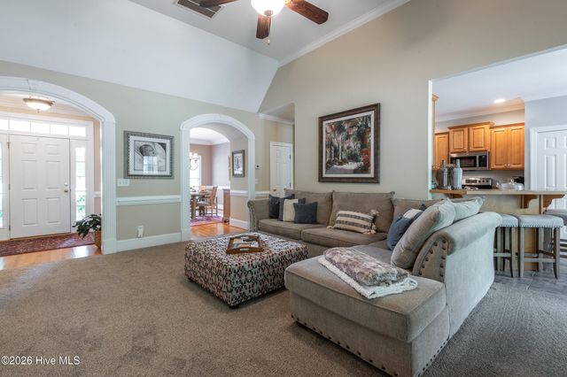 1116 Oak Hill Drive, Greenville, NC 27858