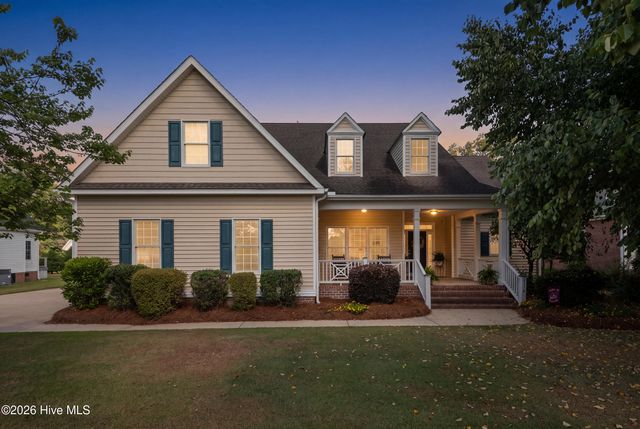 1116 Oak Hill Drive, Greenville, NC 27858