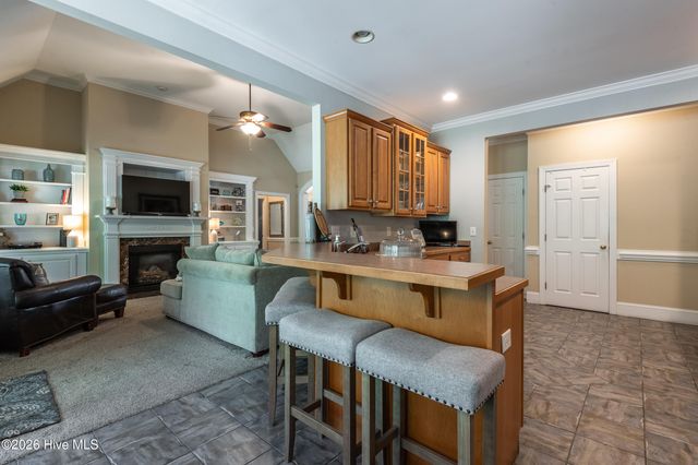1116 Oak Hill Drive, Greenville, NC 27858