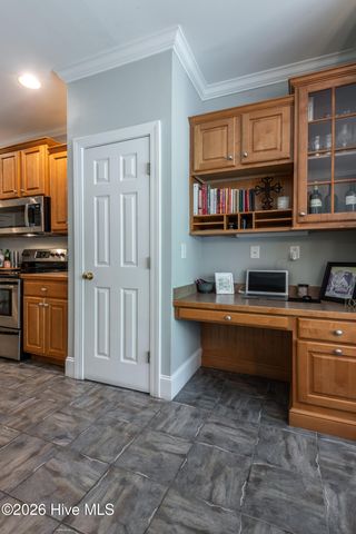 1116 Oak Hill Drive, Greenville, NC 27858