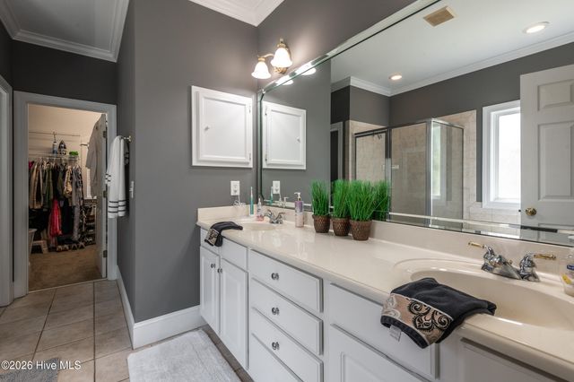 1116 Oak Hill Drive, Greenville, NC 27858