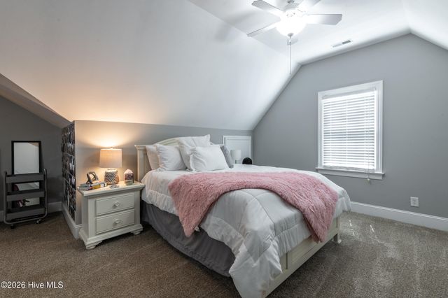 1116 Oak Hill Drive, Greenville, NC 27858