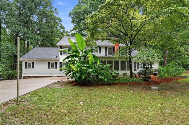 2198 Walker Drive, Lawrenceville, GA 30043