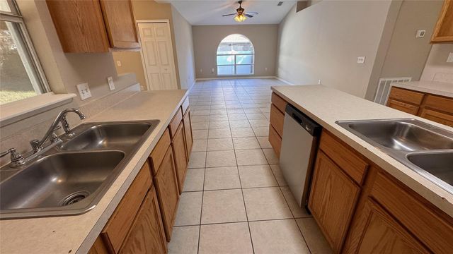 2621 PALMETTO RIDGE CIRCLE, Apopka, FL 32712