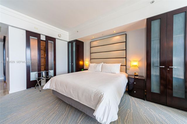 4391 Collins Ave 1015, Miami Beach, FL 33140
