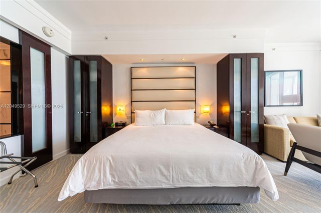 4391 Collins Ave 1015, Miami Beach, FL 33140