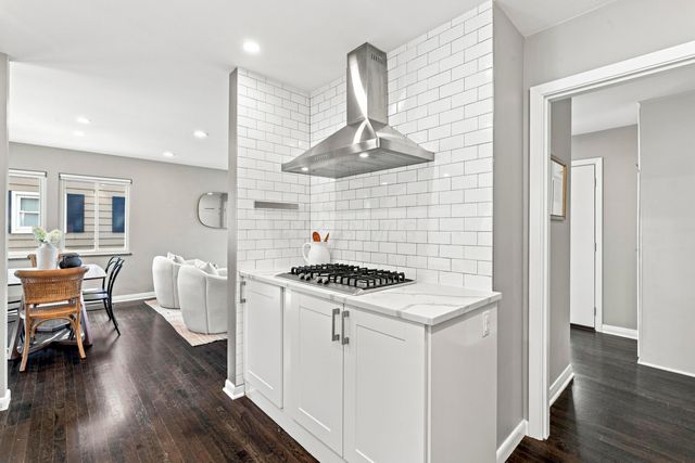 1950 Langham Road, Upper Arlington, OH 43221