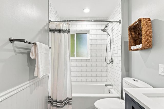 1950 Langham Road, Upper Arlington, OH 43221