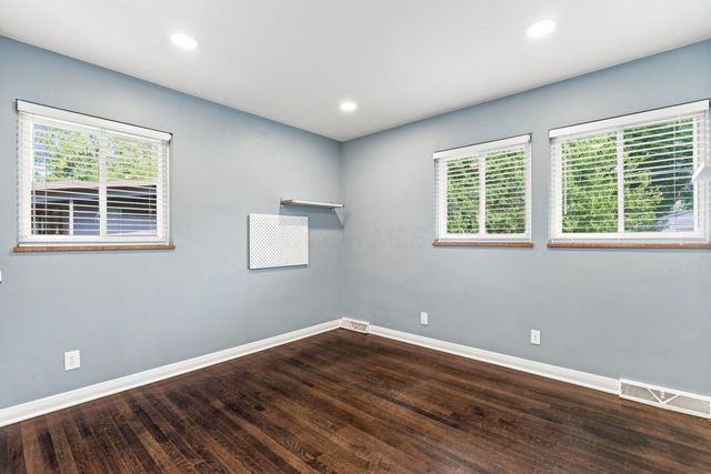 1950 Langham Road, Upper Arlington, OH 43221