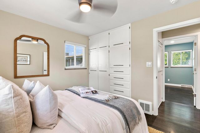 1950 Langham Road, Upper Arlington, OH 43221