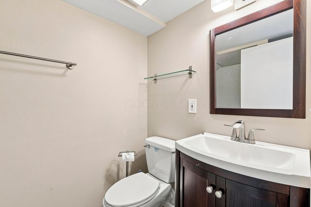 1950 Langham Road, Upper Arlington, OH 43221