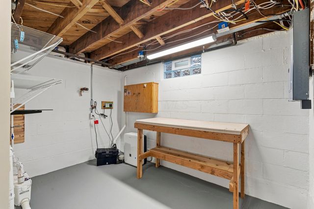 1950 Langham Road, Upper Arlington, OH 43221