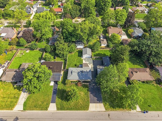 1950 Langham Road, Upper Arlington, OH 43221