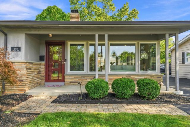 1950 Langham Road, Upper Arlington, OH 43221