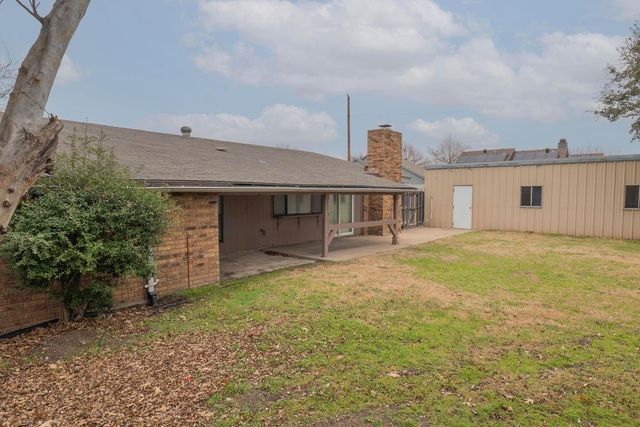 5629 Usher Street, The Colony, TX 75056