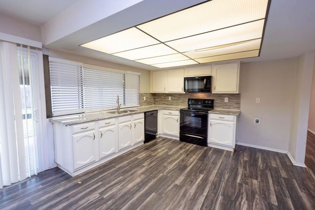5629 Usher Street, The Colony, TX 75056