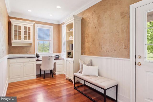 2 AUTUMN MEADOW LN, Malvern, PA 19355