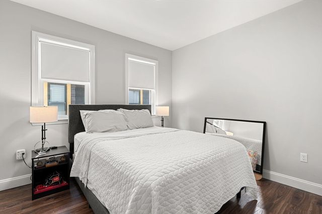 109 Thomas Burgin Pkwy 2, Quincy, MA 02169