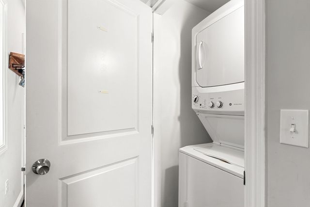 109 Thomas Burgin Pkwy 2, Quincy, MA 02169