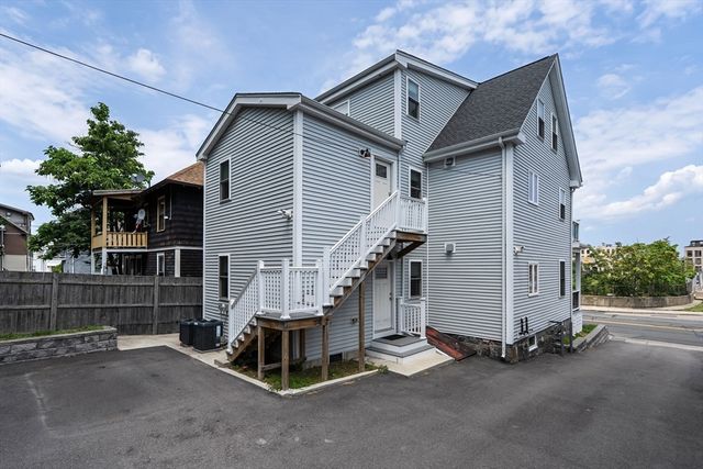 109 Thomas Burgin Pkwy 2, Quincy, MA 02169