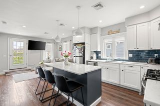 109 Thomas Burgin Pkwy 2, Quincy, MA 02169