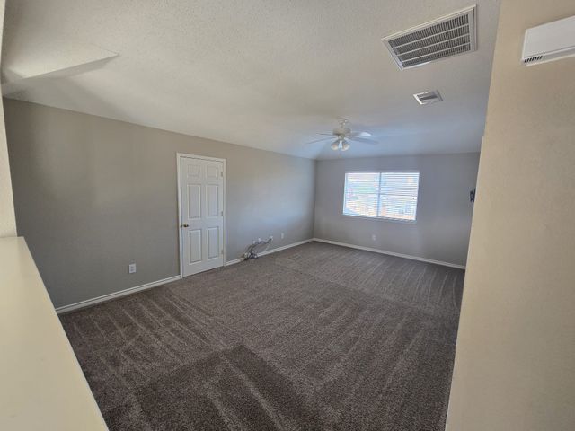 327 Hillglen Drive, Murphy, TX 75094